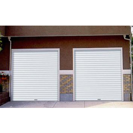 福州車庫門安裝專家 榕福門業，打造安全便捷的車輛出入解決方案